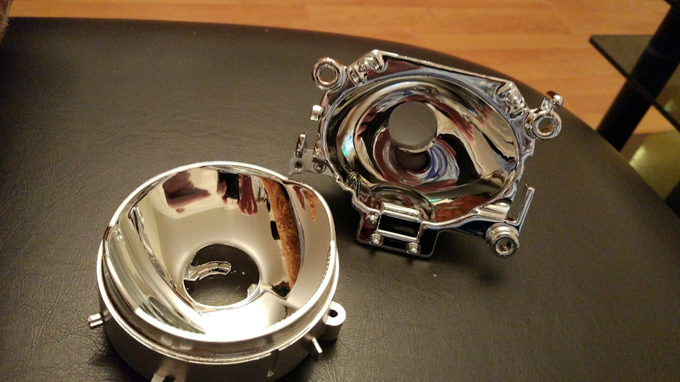 Отражатели после нового покрытия — Ford Mondeo IV