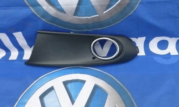 ПТФ на поло 900 пара, решетки 800 руб пара — Volkswagen Polo Sedan, 1,6 ...