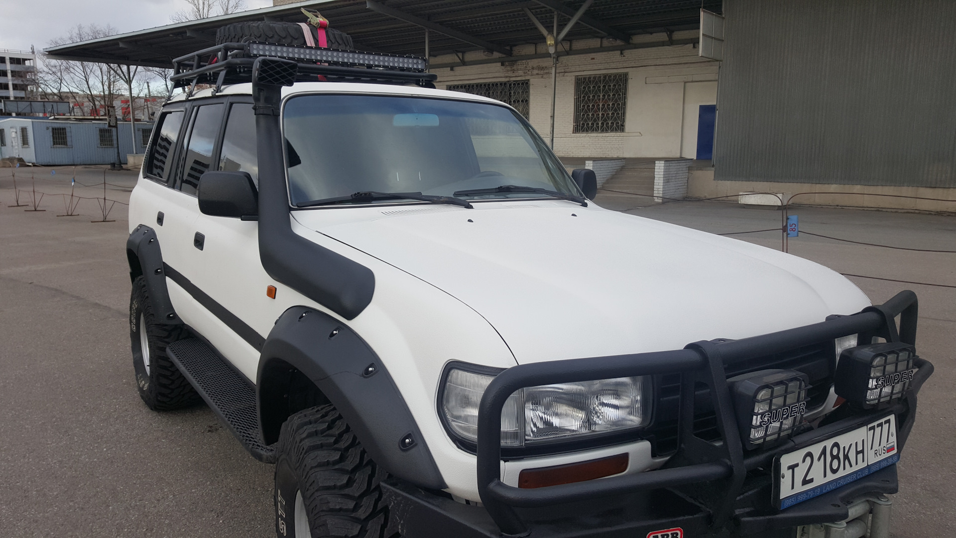 Toyota Land Cruiser 80 4.5 бензиновый 1994 | 4.5L бензин, Черно-белый на  DRIVE2