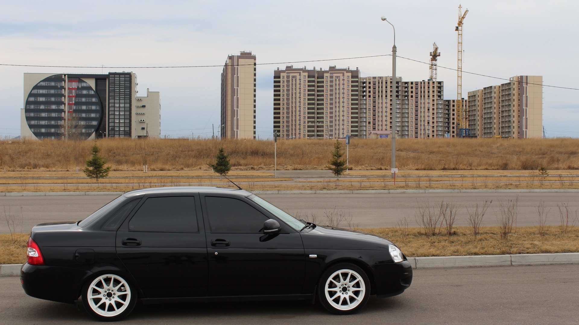 Lada Приора седан 1.6 бензиновый 2012 | SE -5 на DRIVE2