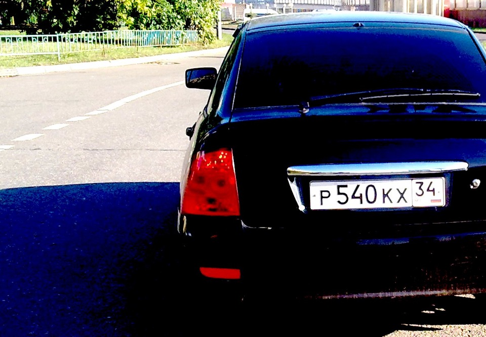 задние фонари — Lada Приора хэтчбек, 1,6 л, 2011 года | стайлинг | DRIVE2