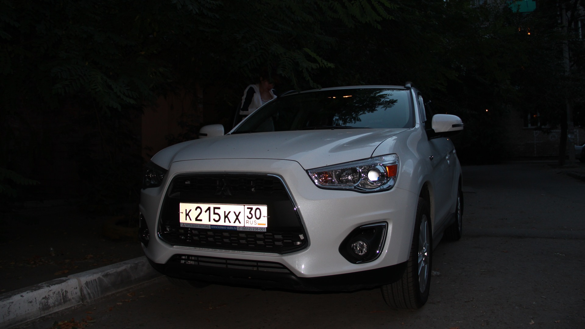 Mitsubishi ASX 2.0 бензиновый 2013 | Japan pearl made in USA на DRIVE2