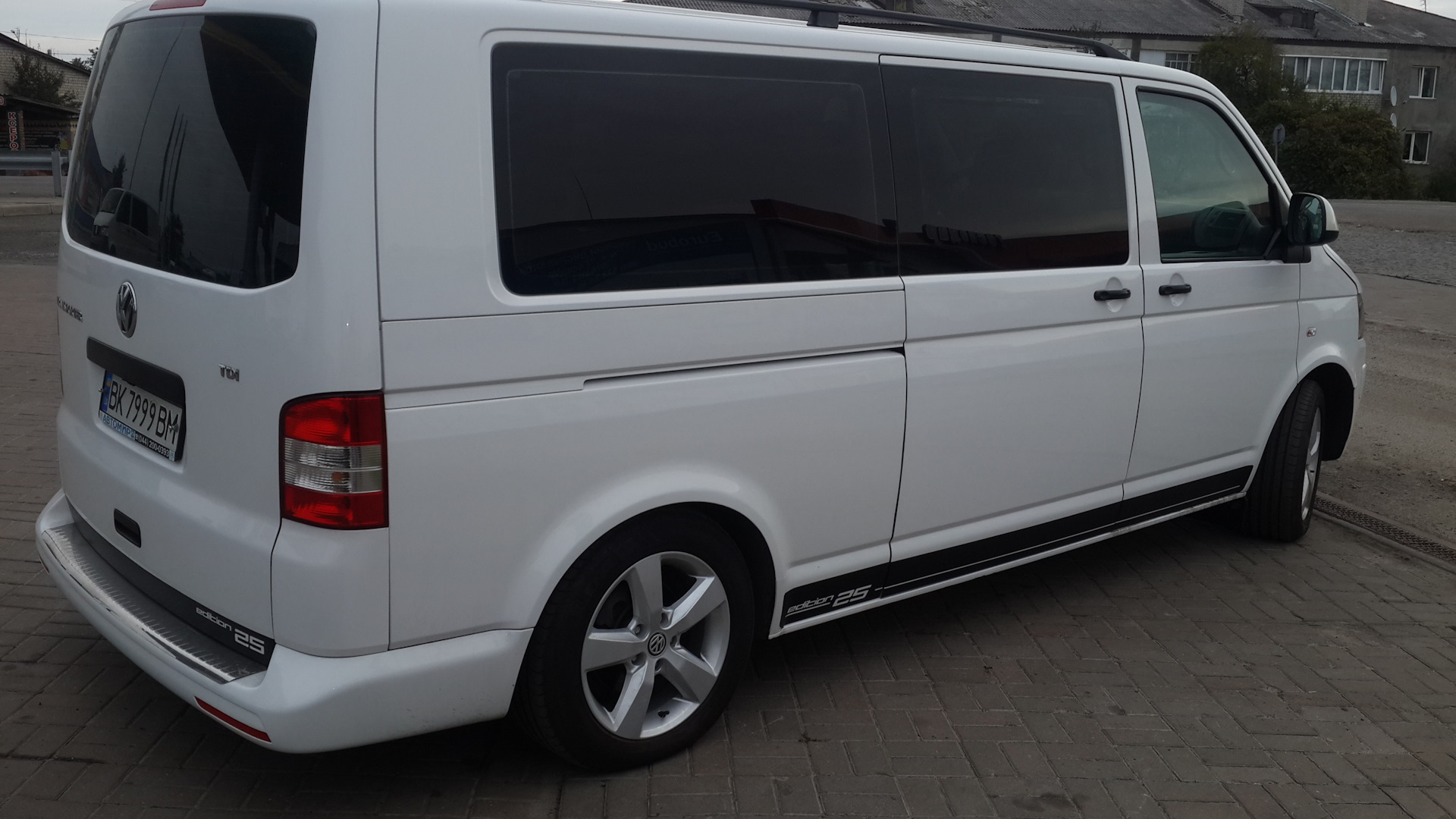 VW Caravelle t5