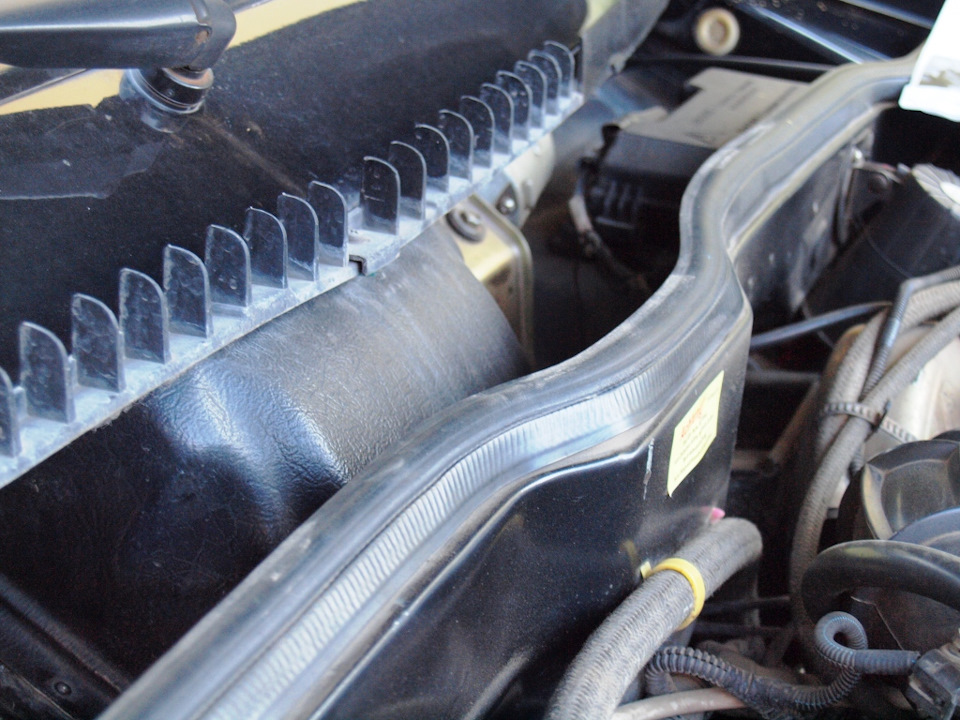 Дышите глубже: установка адаптера салонного фильтра 2110 — Lada 2113, 1 ...