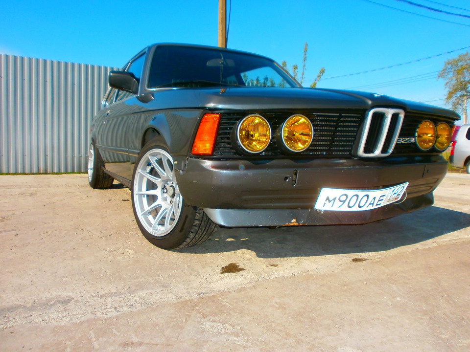 Фото в бортжурнале BMW 3 series (E21)