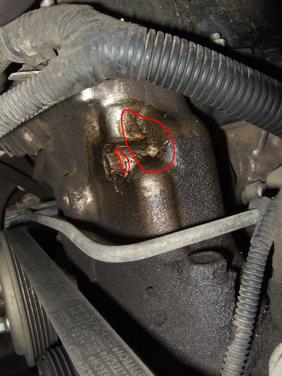 Микротрещина в ГБЦ с момента покупки? Косяк №1 — Chevrolet Niva, 1,7 л ...