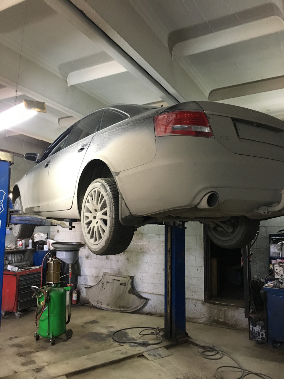 Фото в бортжурнале Audi A6 (C6)