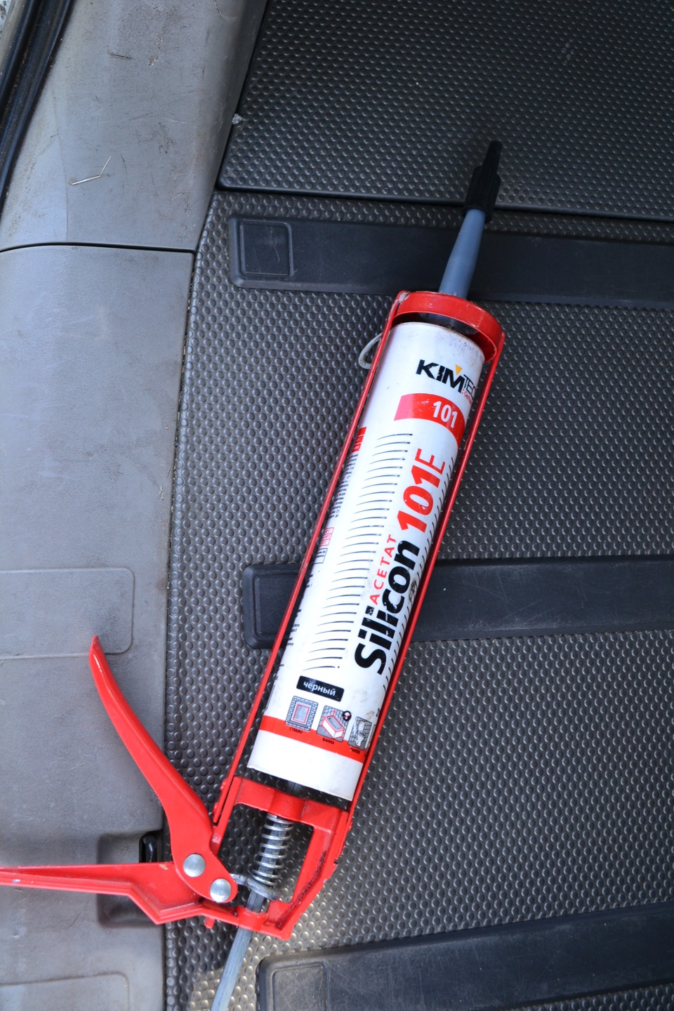 Накладка заднего бампера — Nissan X-Trail I (t30), 2,5 л, 2004 года ...