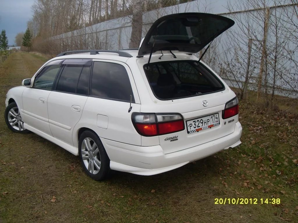 2000 Mazda Capella Wagon specs, Engine size 1.8, Fuel type Gasoline, Drive wheel