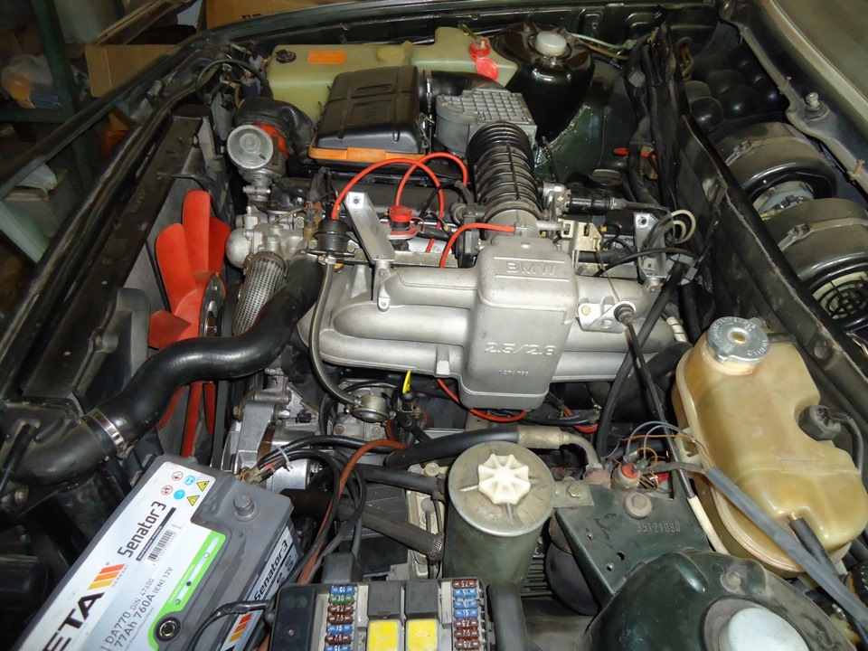 M30b35 дросселя. Bmw e30 m30b35. м30 мотор бмв е34. Bmw m30b30. впуск m30 b 35 eml.