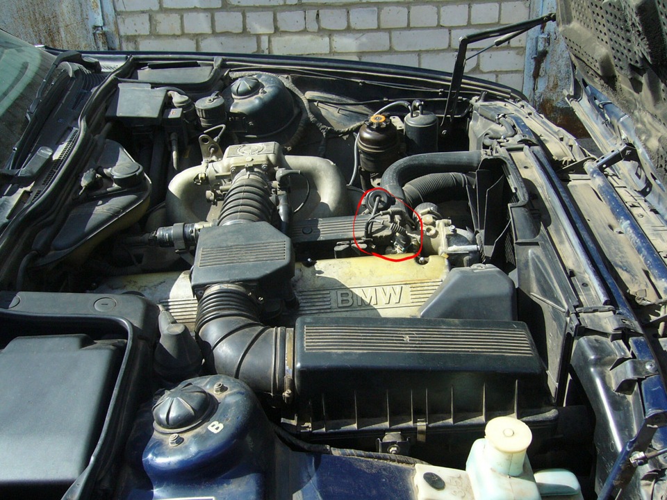 Двигатель бмв е32. БМВ е32 двигатель. BMW e34 535i двигатель. БМВ е34 535 3.5 м30в35. Двигатель БМВ е32 м50.