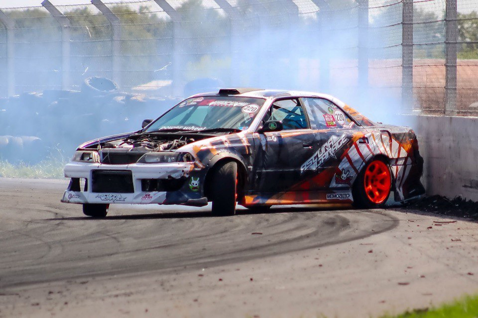 Crazy drift челны. Toyota Mark 2 дрифт. Toyota Mark 2 100 дрифт.