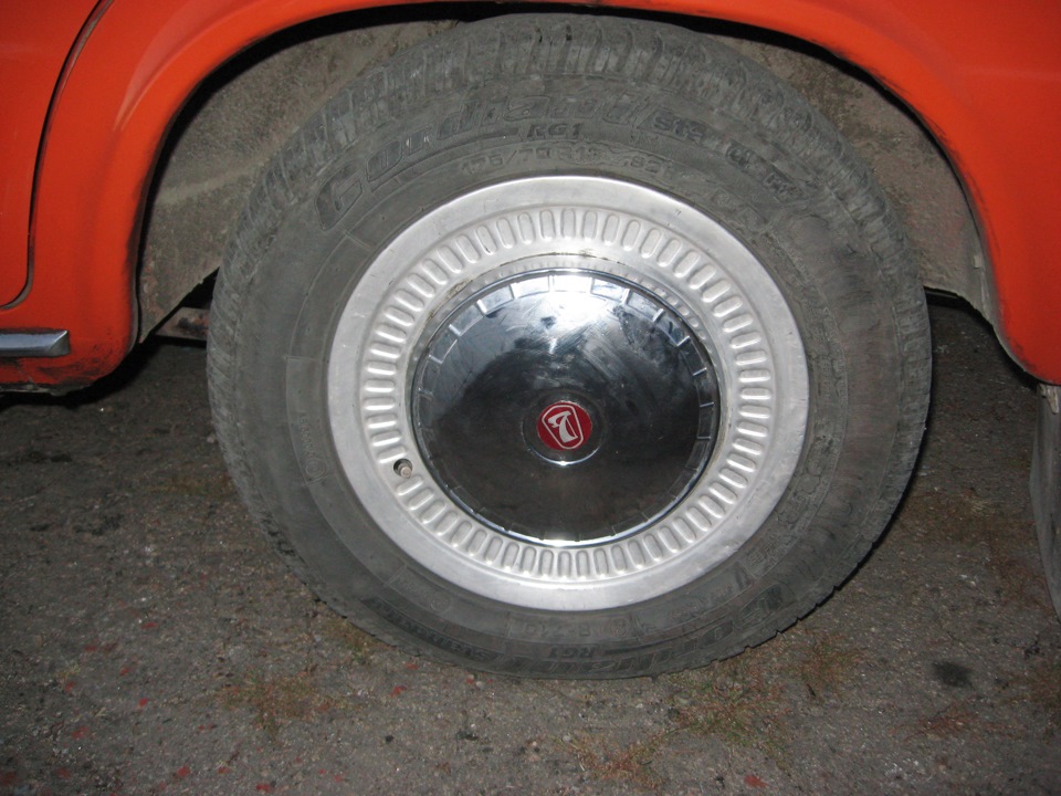 Наклейки на колпаки Ваз 2102 — Lada 21021, 1,2 л, 1978 года ...