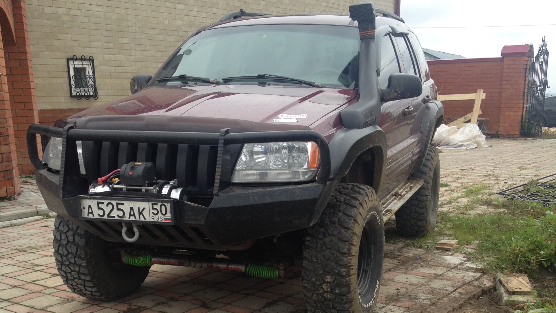 Jeep Grand Cherokee (WJ) 4.7 бензиновый 2000 | широкий (оффроуд) на DRIVE2