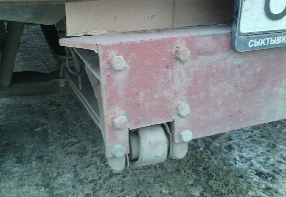 Замена передней балки лонжеронов — Mercedes-Benz T1, 2,3 л, 1990 года ...