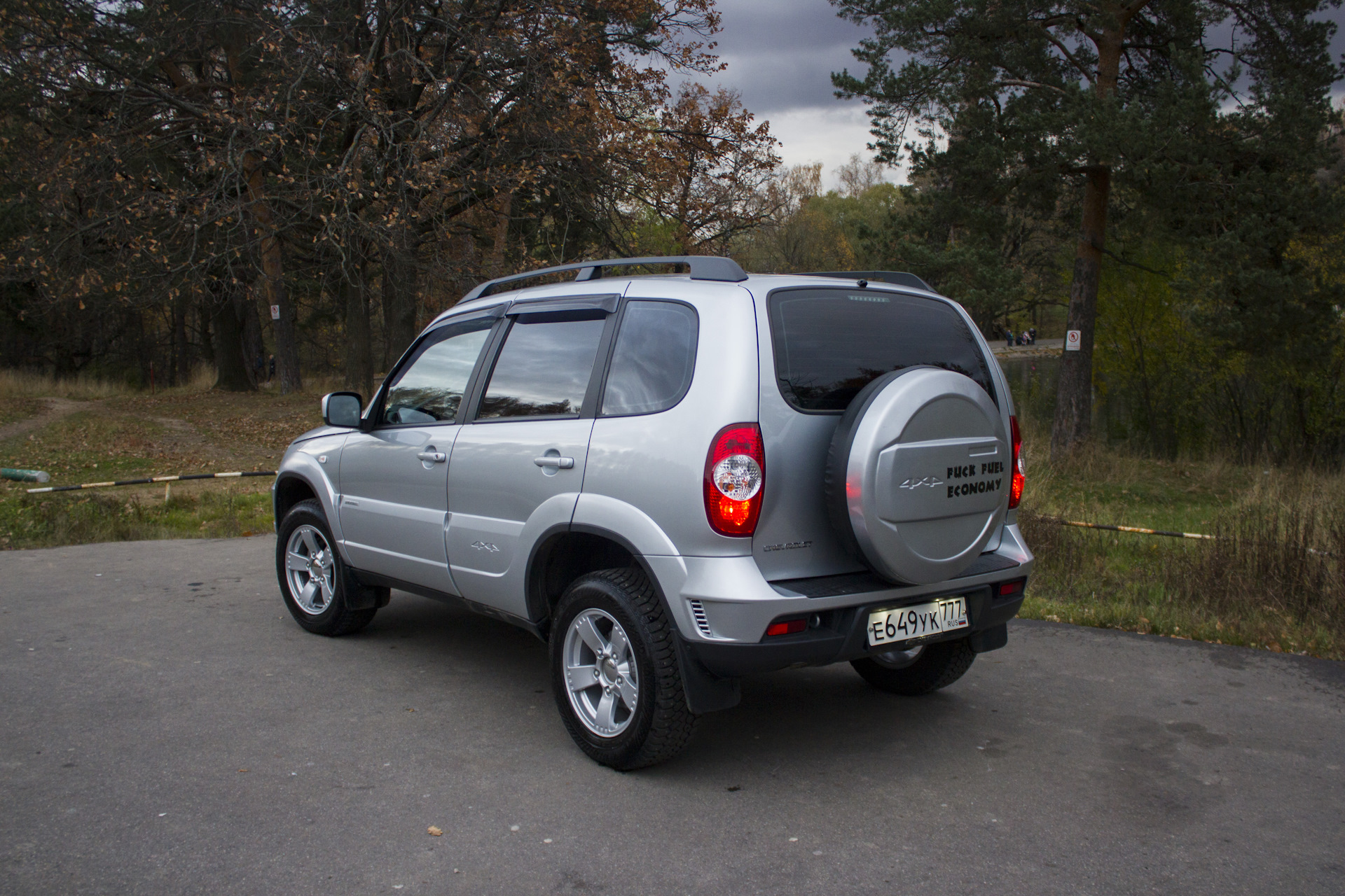 КИК Камелот Niva Chevrolet