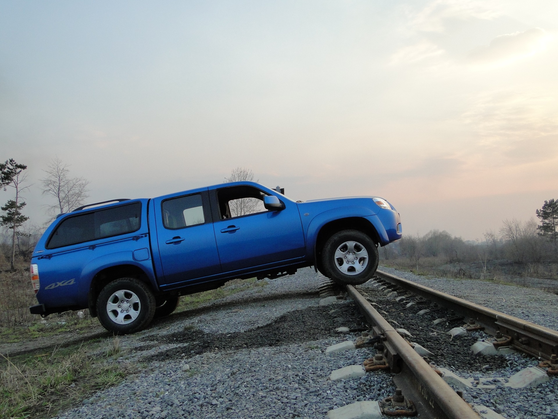 Mazda bt50. Мазда пикап Вт-50. Мазда bt50 МЧС. Мазда БТ 60. Mazda bt50 Strato Blue.