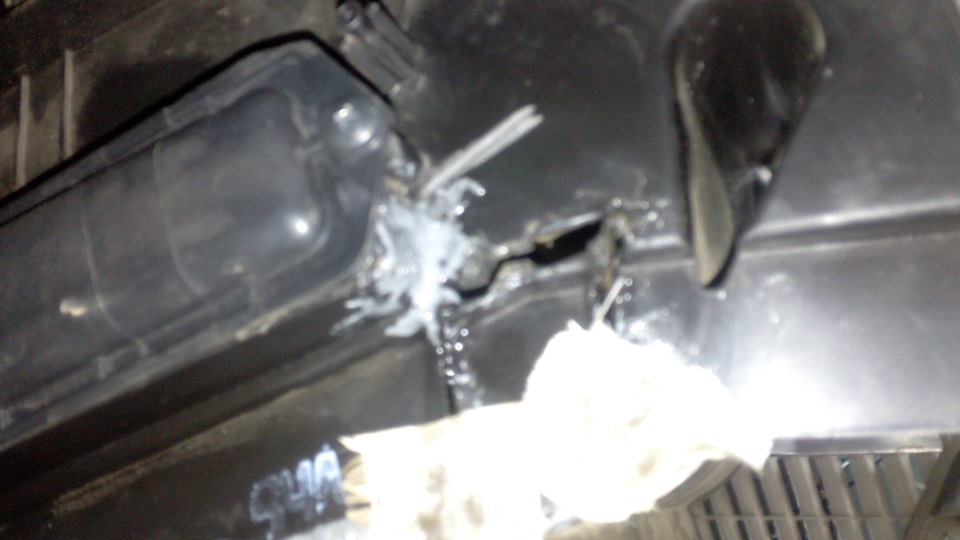 Колхозный ремонт печки (Менять будем позже) — Lada Калина универсал, 1 ...