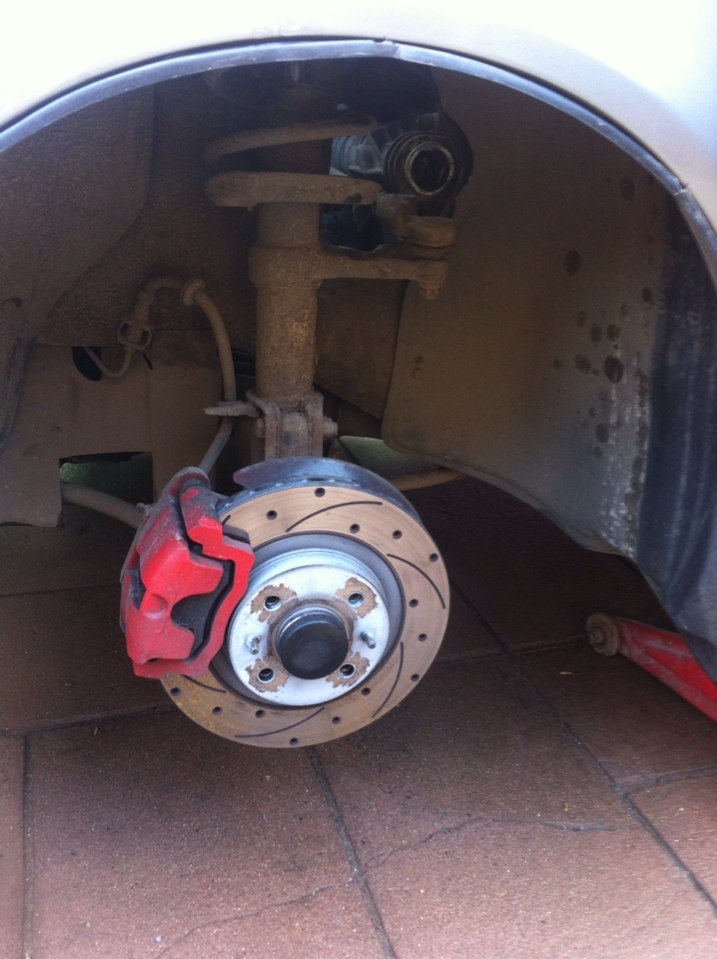 Смазал рулевую рейку — Lada Приора седан, 1,6 л, 2007 года | своими ...