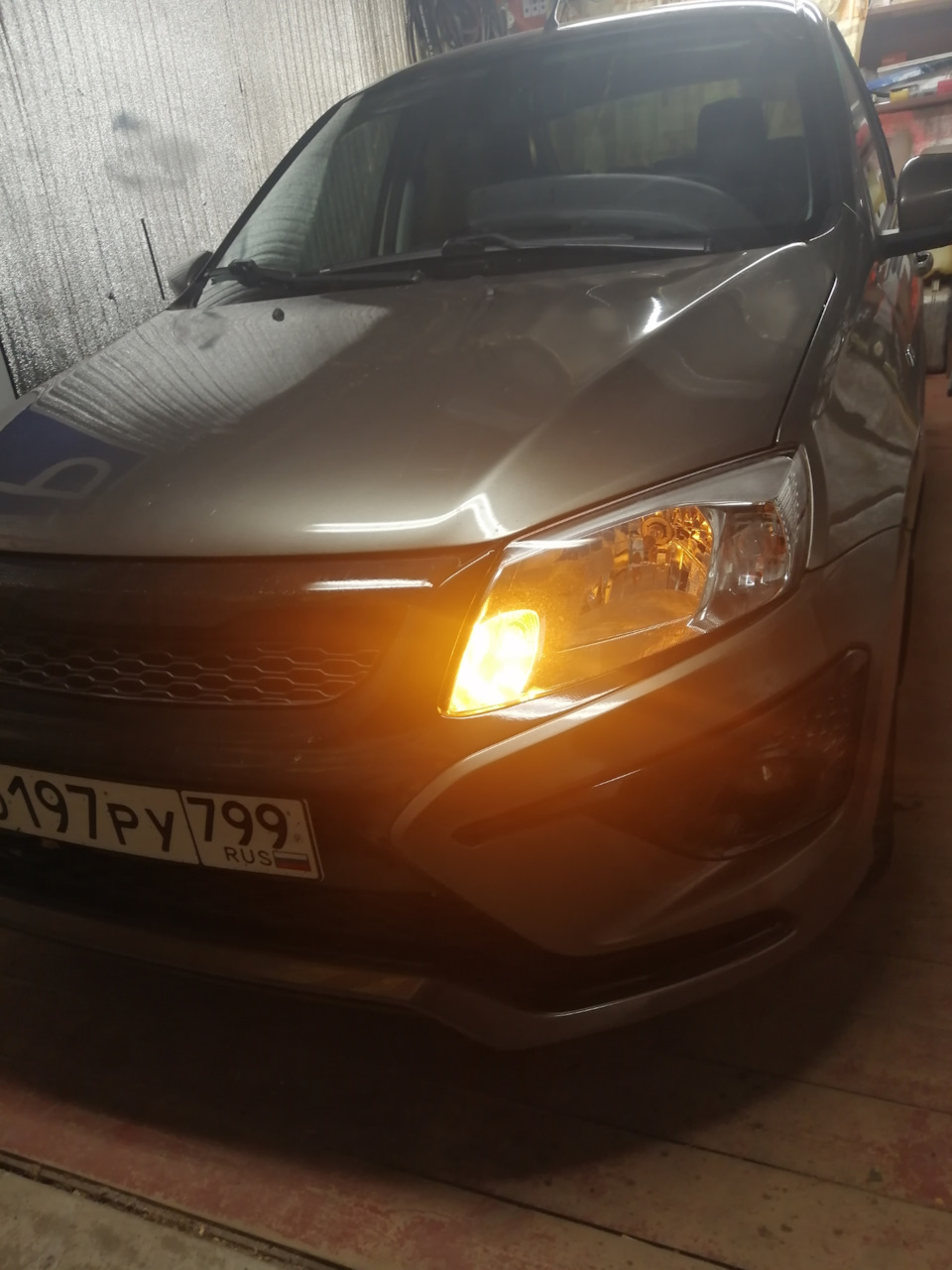 Амереканки в гранту — LADA Гранта, 1,6 л., 2017 года | аксессуары | DRIVE2