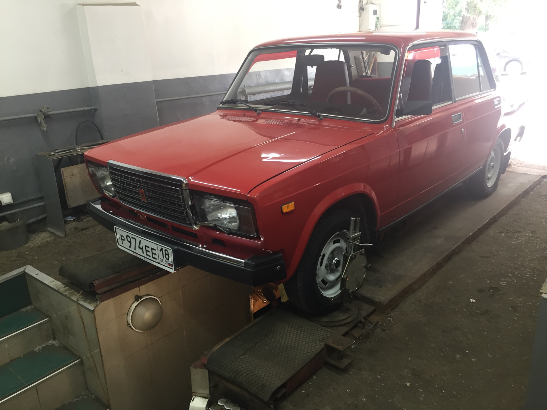 Родные ИН-251 и сход-развал — Lada 2107, 1,5 л, 1988 года | визит на сервис  | DRIVE2