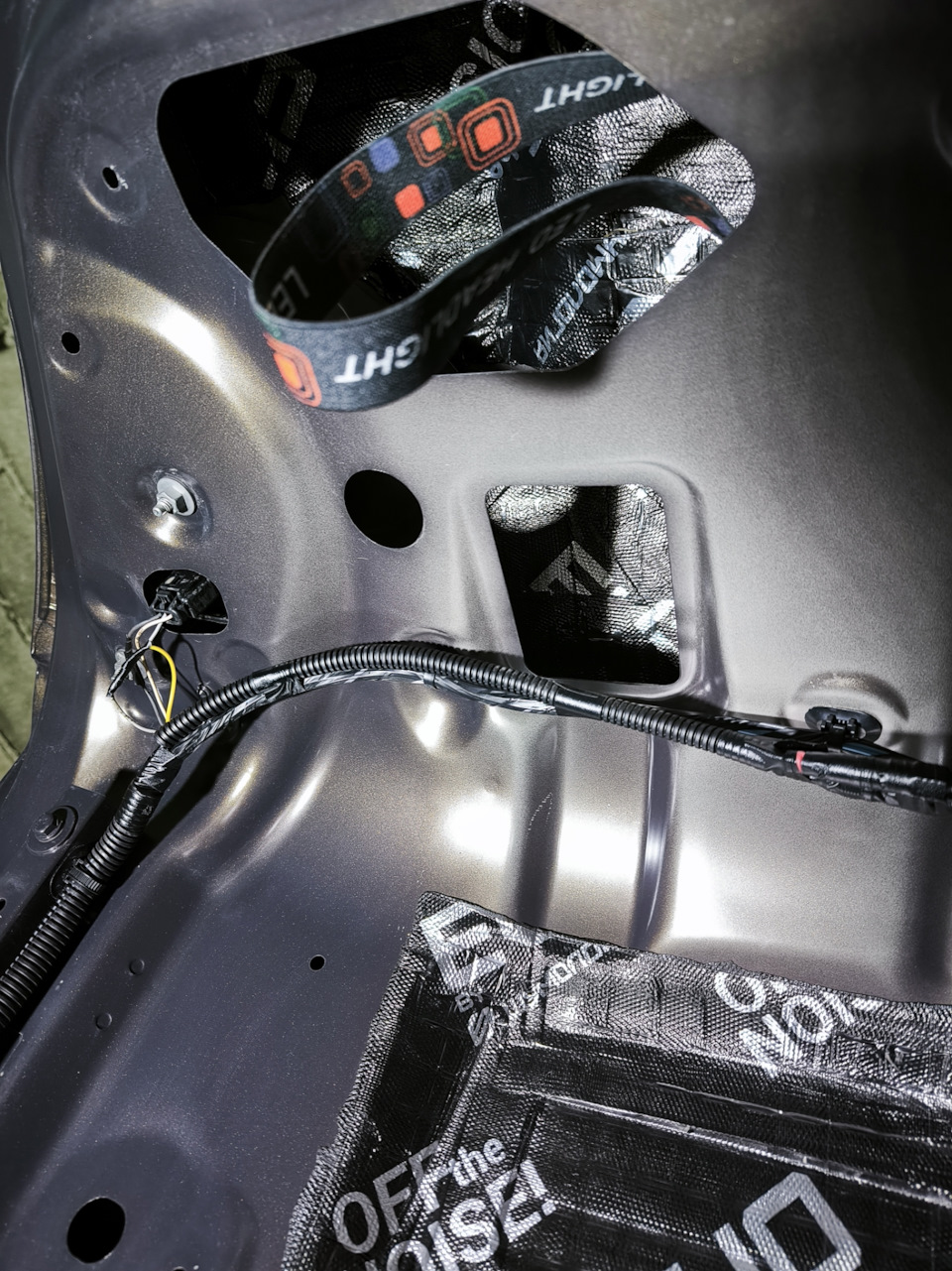 Процесс Шумоизоляции — Renault Fluence