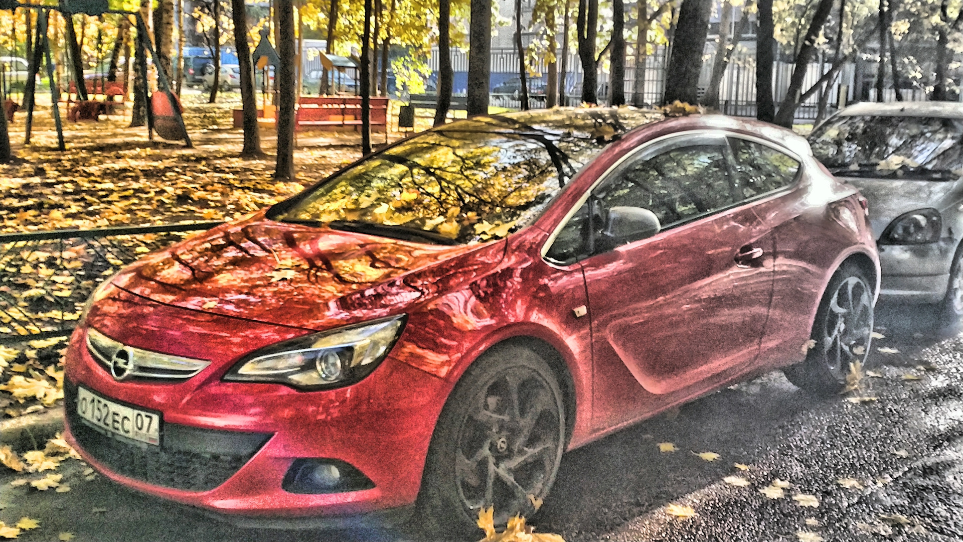 Opel astra gtc j масло. Opel Astra GTC 1.4 турбо. Мой Опель в картинах. Огненный Опел картинка на экране.