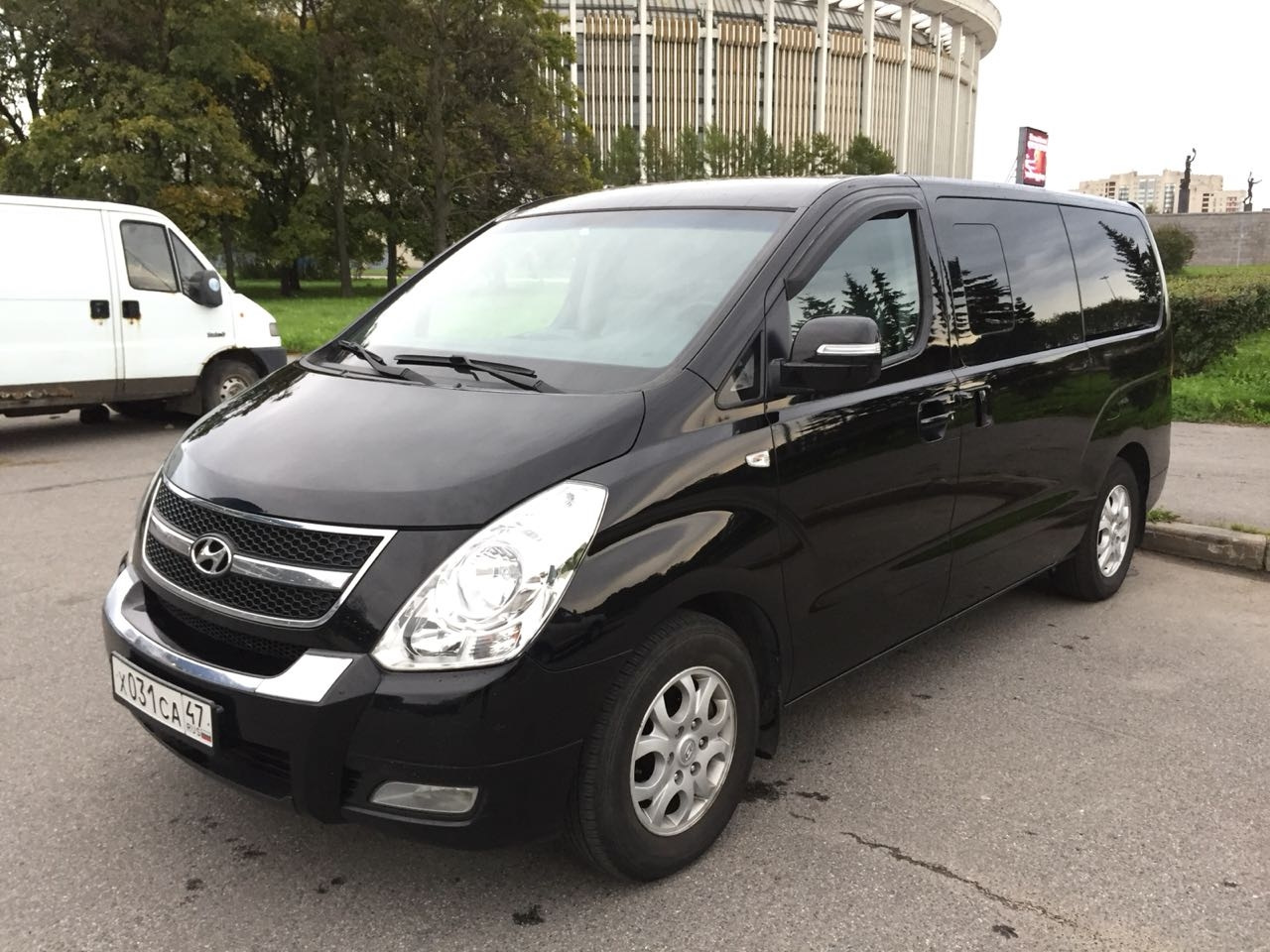 Fazzh 1 отзывы. Hyundai Starex h1 2012. Hyundai h1 Grand Starex. Hyundai h1 2008. Hyundai h1 1990.