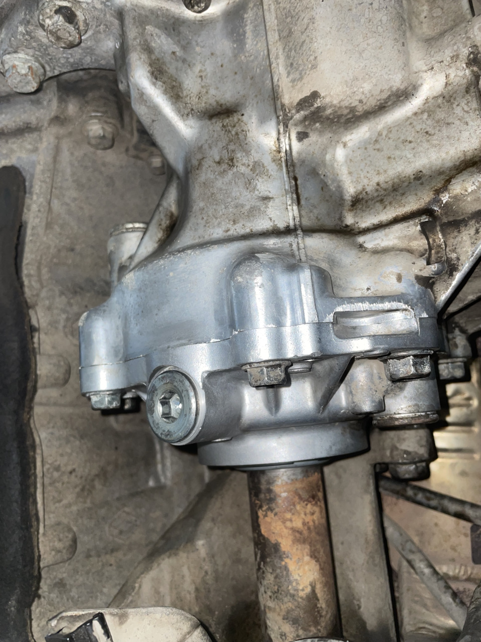 Давно я не видел такой чистой раздатку) — Renault Arkana