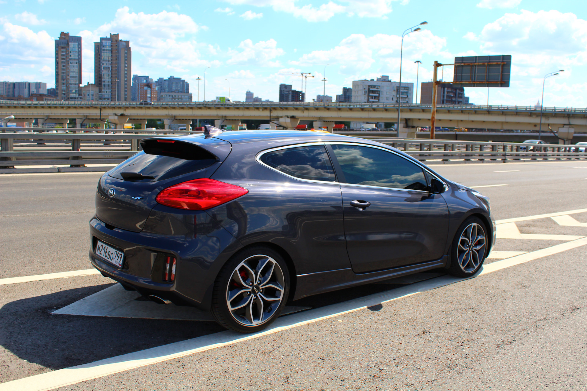 Kia Pro Ceed gt 2013