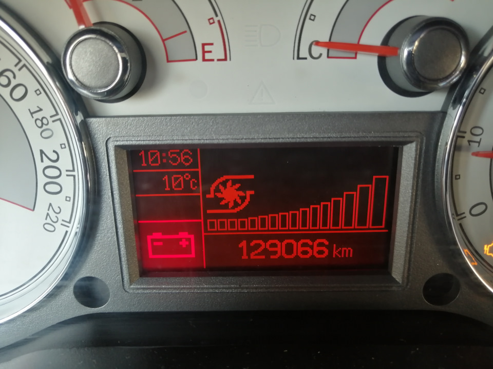 Наваждение II. Последняя капля. — FIAT Linea, 1,4 л, 2011 года ...