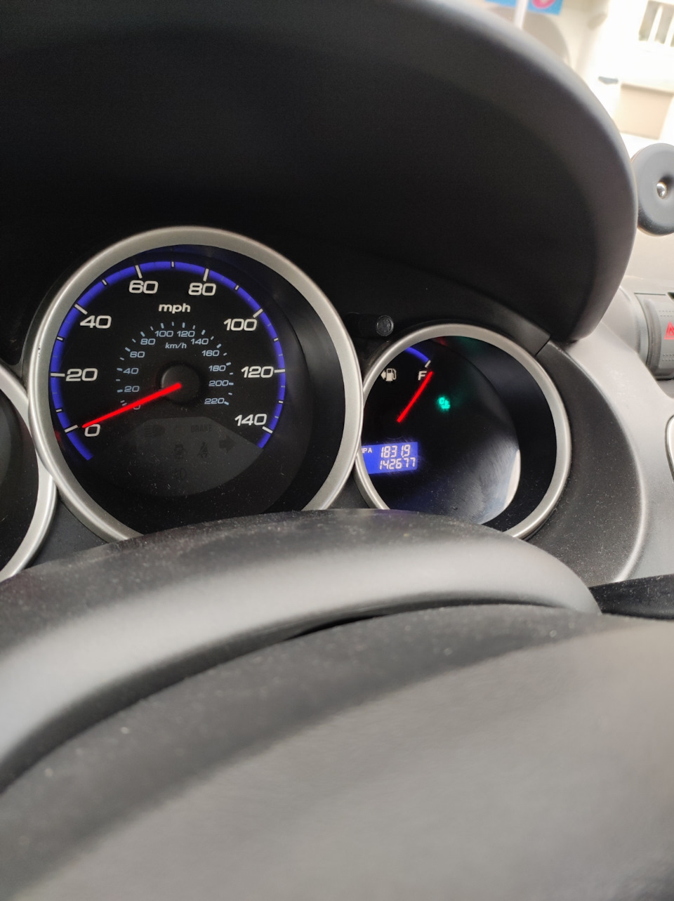 Замена масла, фильтров и ремня — Honda Fit (1G), 1,5 л, 2007 года ...