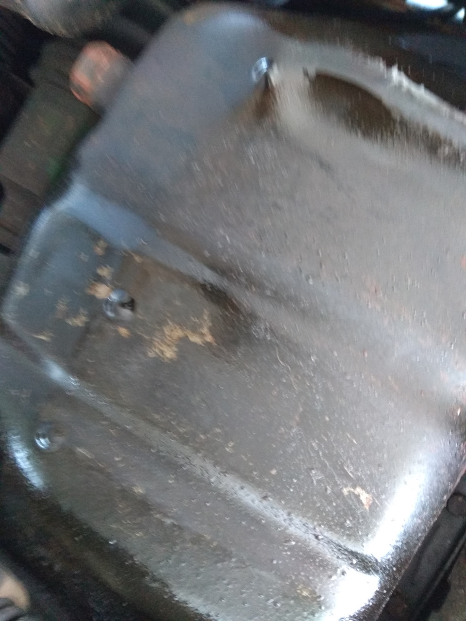 [102] Внеплановое ТО(потек сальник коленвала), замена ремня ГРМ с ...