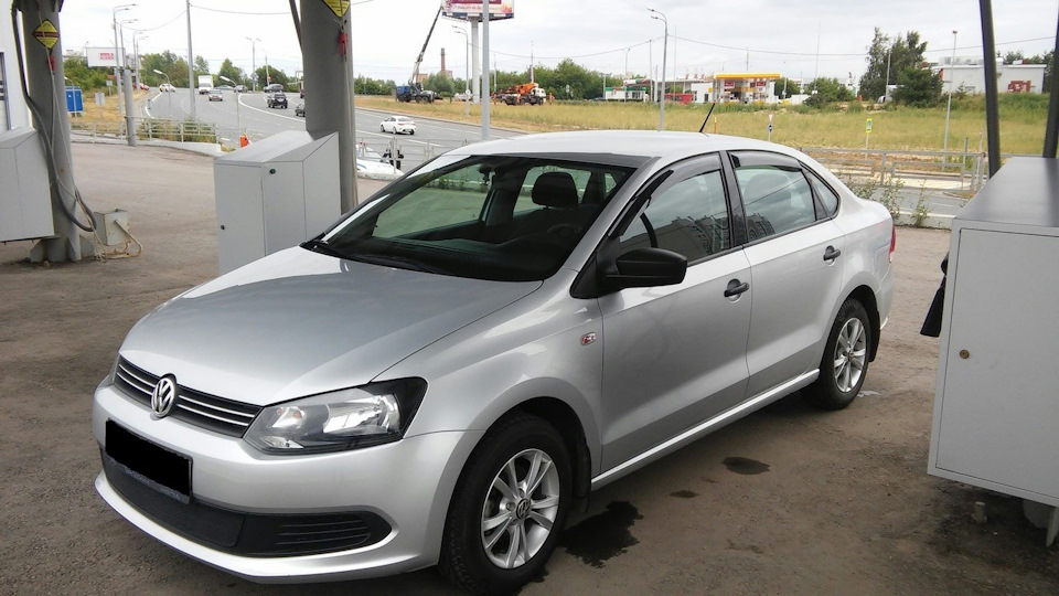 Volkswagen Polo 2011 в комплектации Trendline