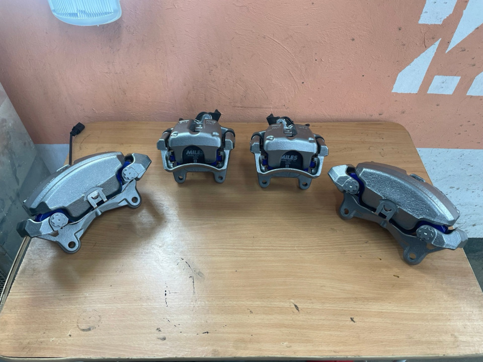 Готовы к установке. — Volkswagen Passat Variant (B6)