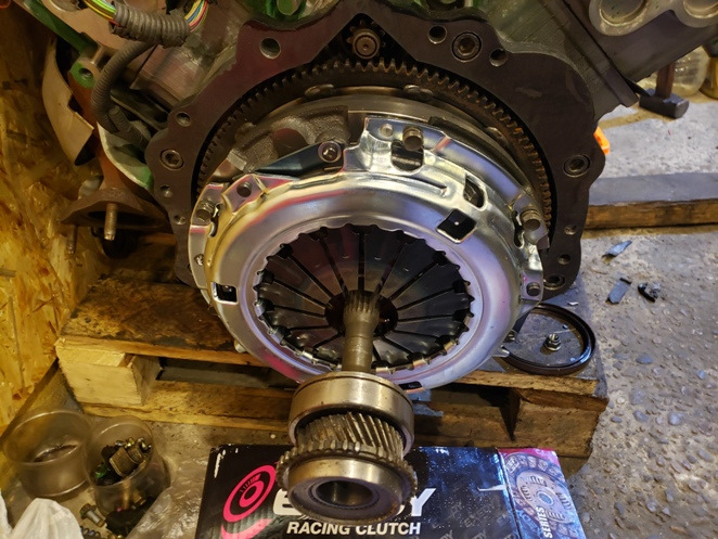 Собирается все и центруется валом. Все работает хорошо. — Toyota Altezza