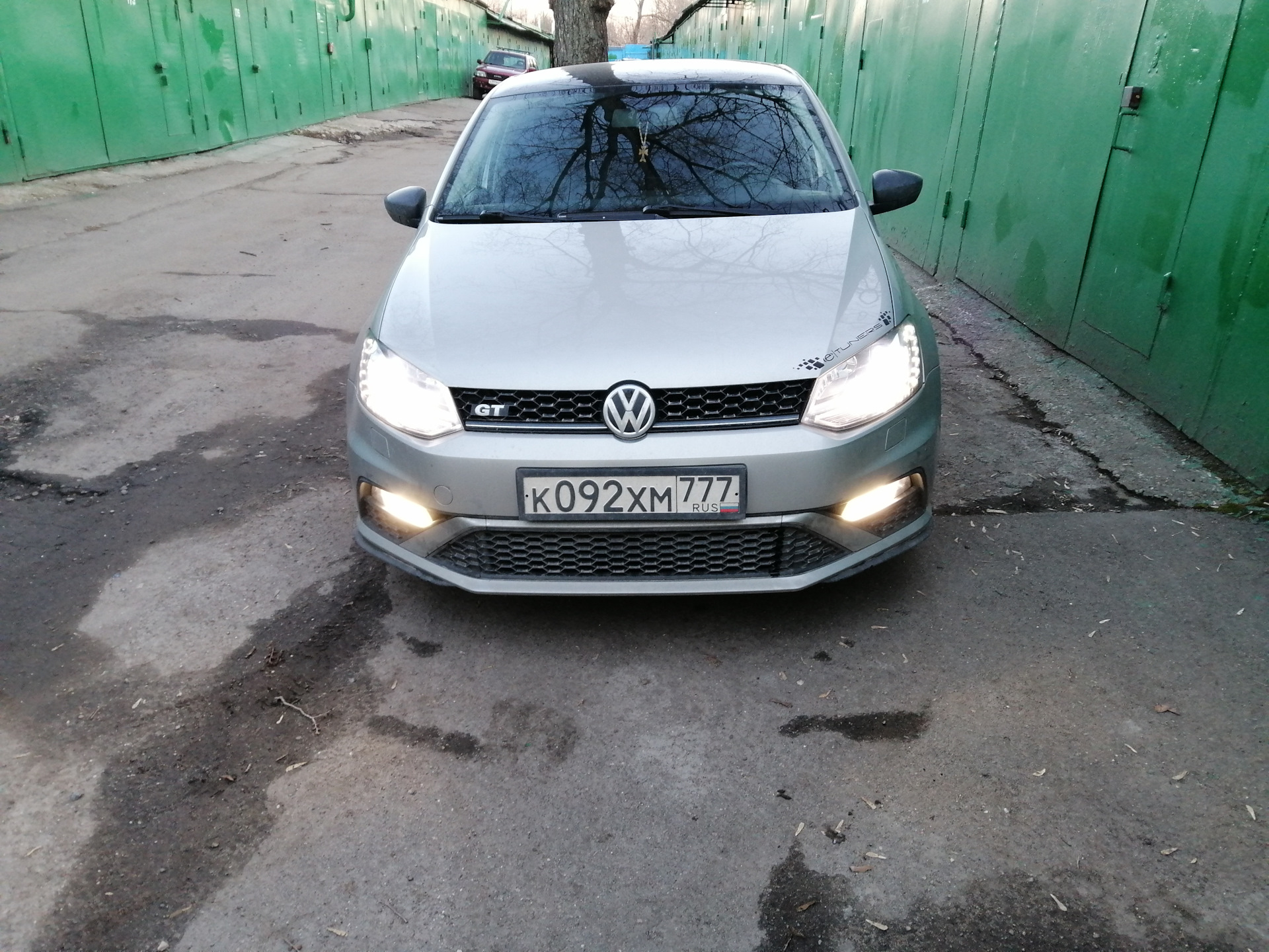 Очередная замена диодных лампочек в ПТФ — Volkswagen Polo Sedan GT, 1,4 ...