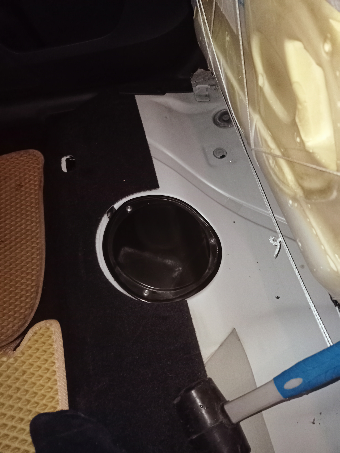 Как я сетку в бензонасосе менял — Skoda Rapid (1G), 1,6 л, 2014 года ...