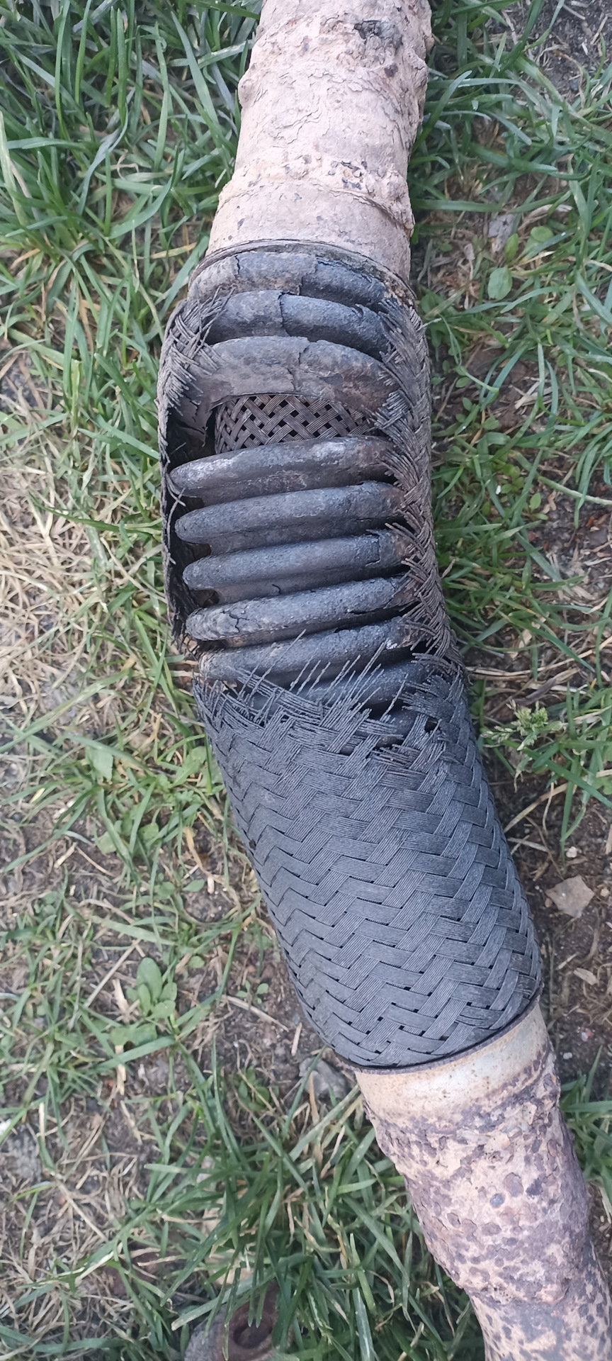 Прогоревлая гофра глушителя… Последствия… — Mitsubishi Lancer IX, 1,6 л ...