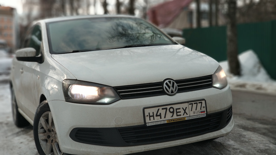Volkswagen Polo Sedan 1.6 бензиновый 2013 | на DRIVE2