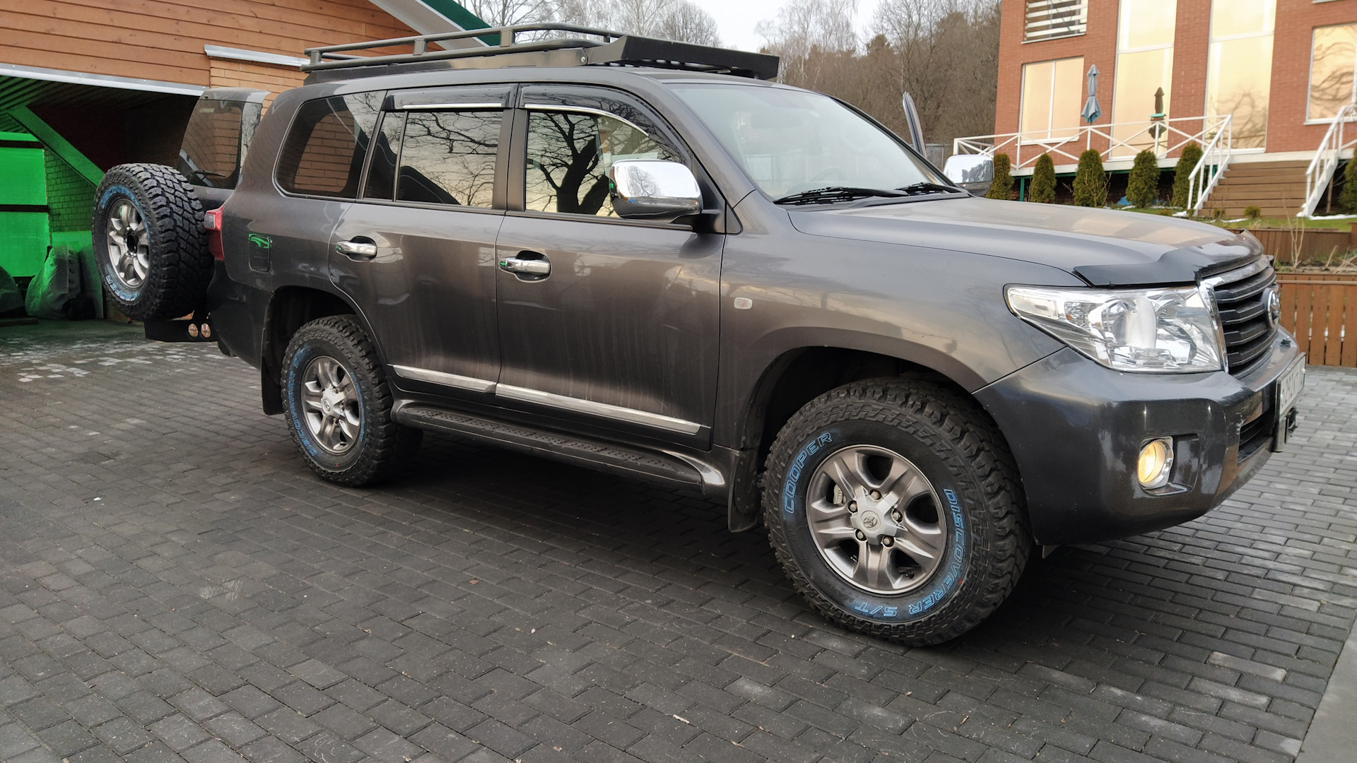 Toyota Land Cruiser 200 4.5 дизельный 2012 | ДВЕСТИПЯТЫЙ ТАТОШКА! на DRIVE2