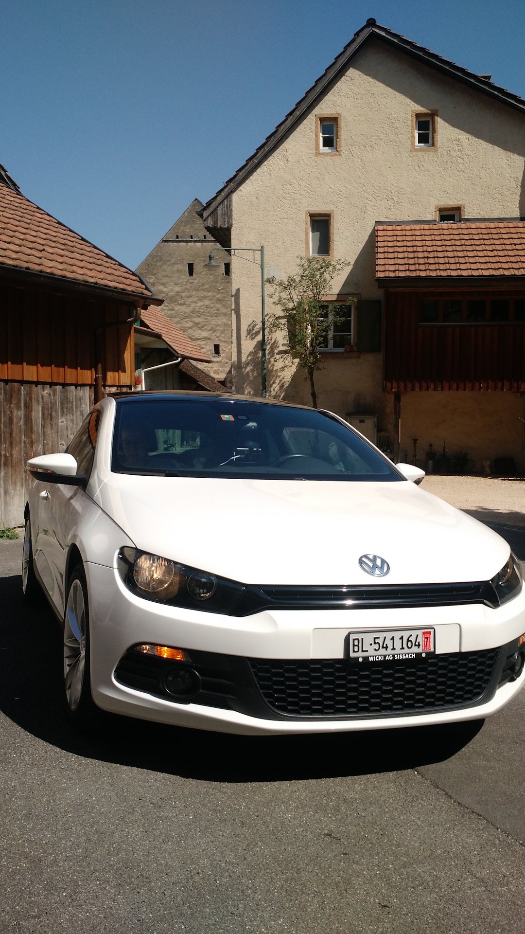 Scirocco? Почему Швейцария? — Volkswagen Scirocco (3G), 1,4 л, 2010 года |  покупка машины | DRIVE2