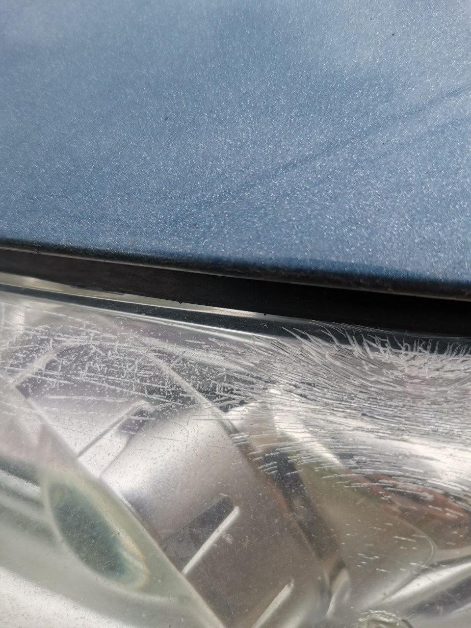 Потрескался лак или стекла? Сталкивался ли кто с такой проблемой ...