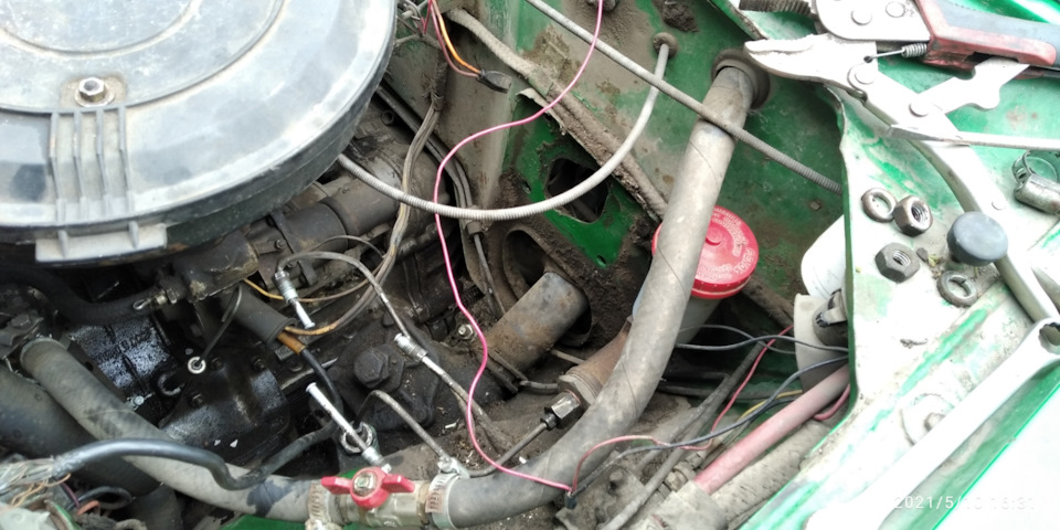 18. — Москвич 2140