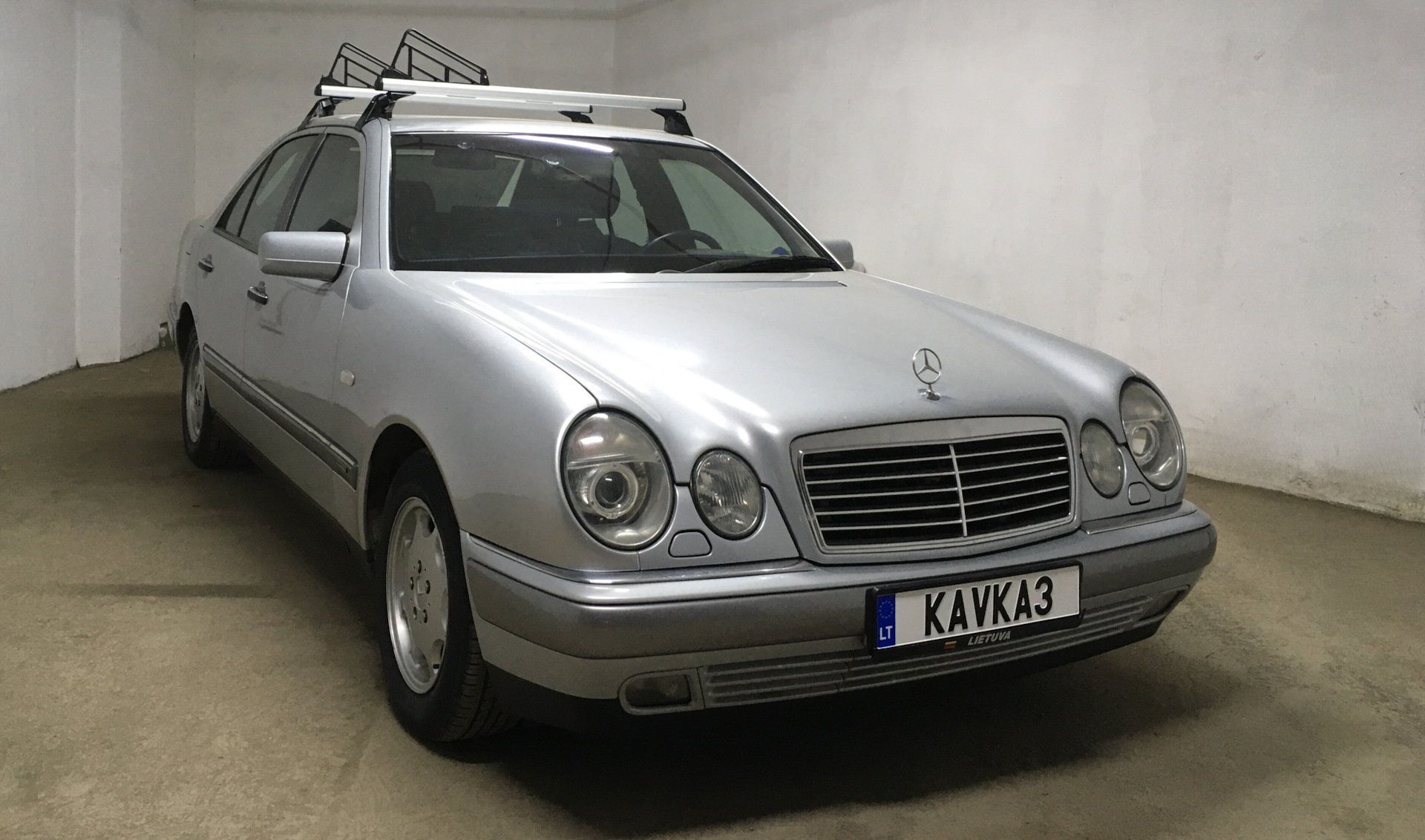 Сезон 2023 всё — Mercedes-Benz E-class (W210), 2,3 л, 1996 года |  путешествие | DRIVE2