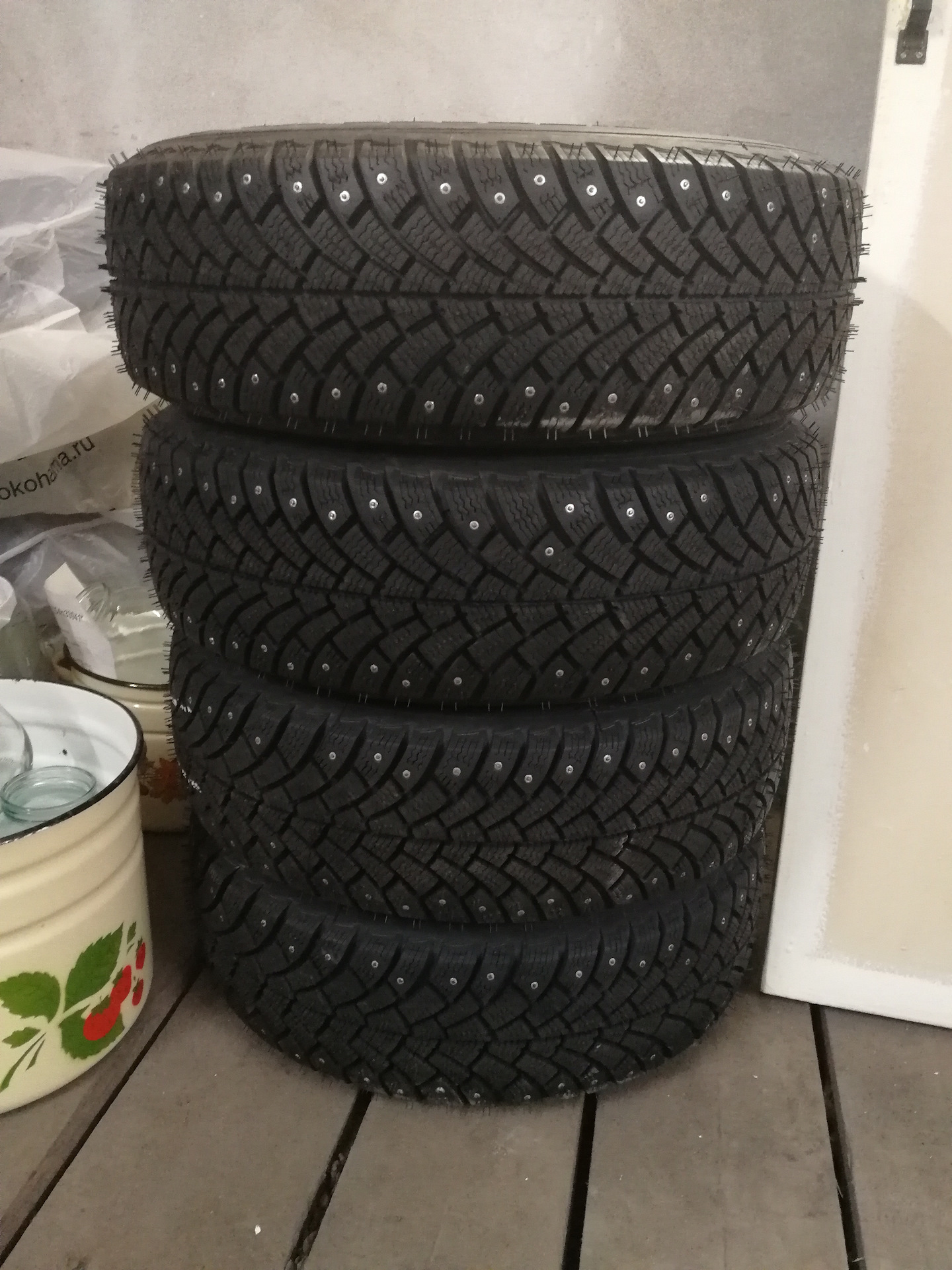 G-force winter 2 suv. Bfgoodrich зимние шины r15. Резина ultra гудрич r13 зимняя. Гудрич винтер слалом. 195/50 r15 зима.