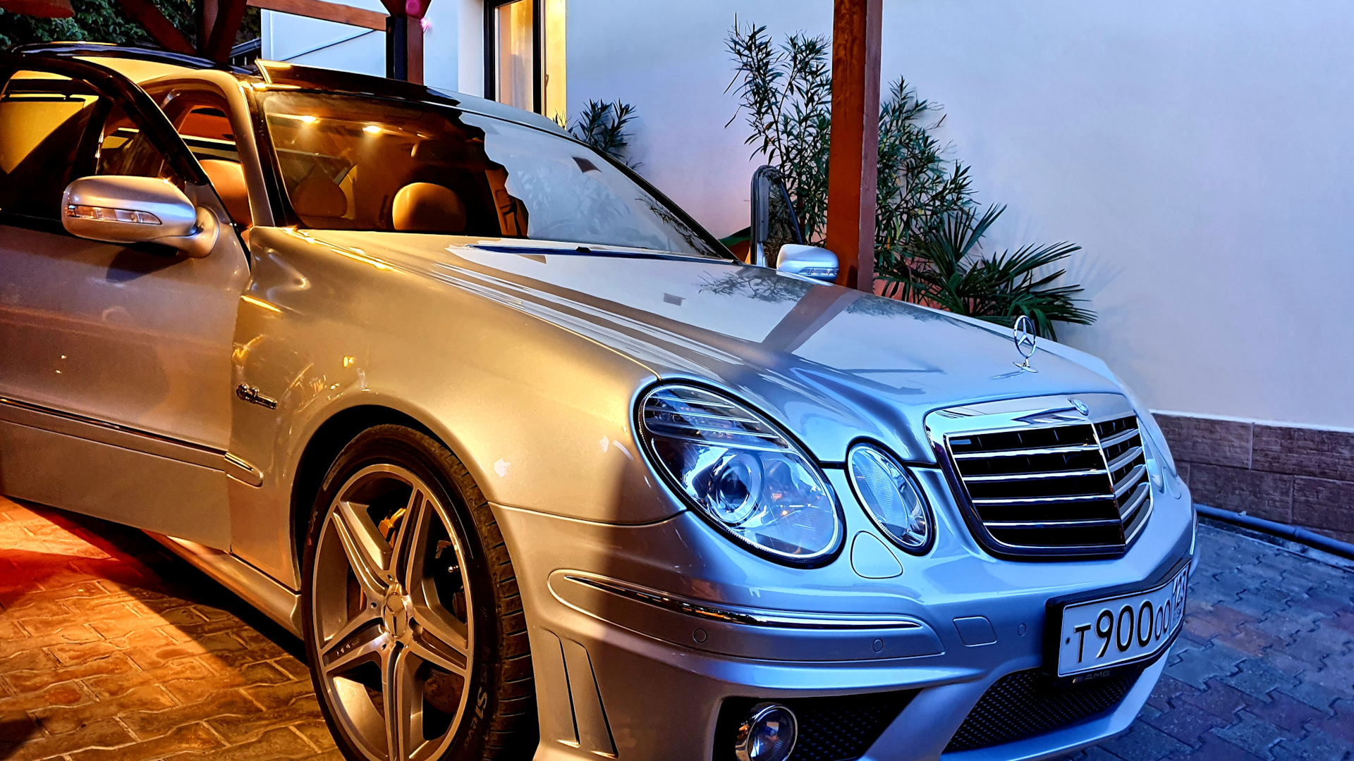 Mercedes-Benz E 63 AMG (W211) 6.3 бензиновый 2007 | на DRIVE2