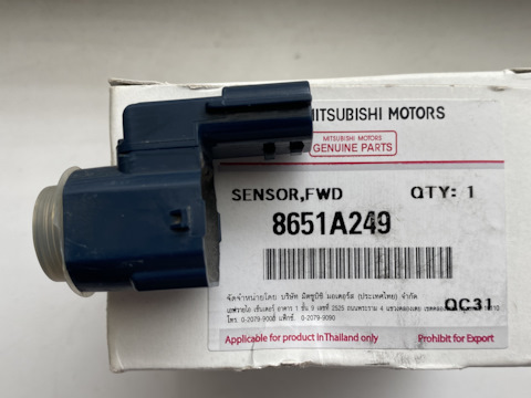 8651A249 Датчик парковки передний Mitsubishi | Запчасти на DRIVE2