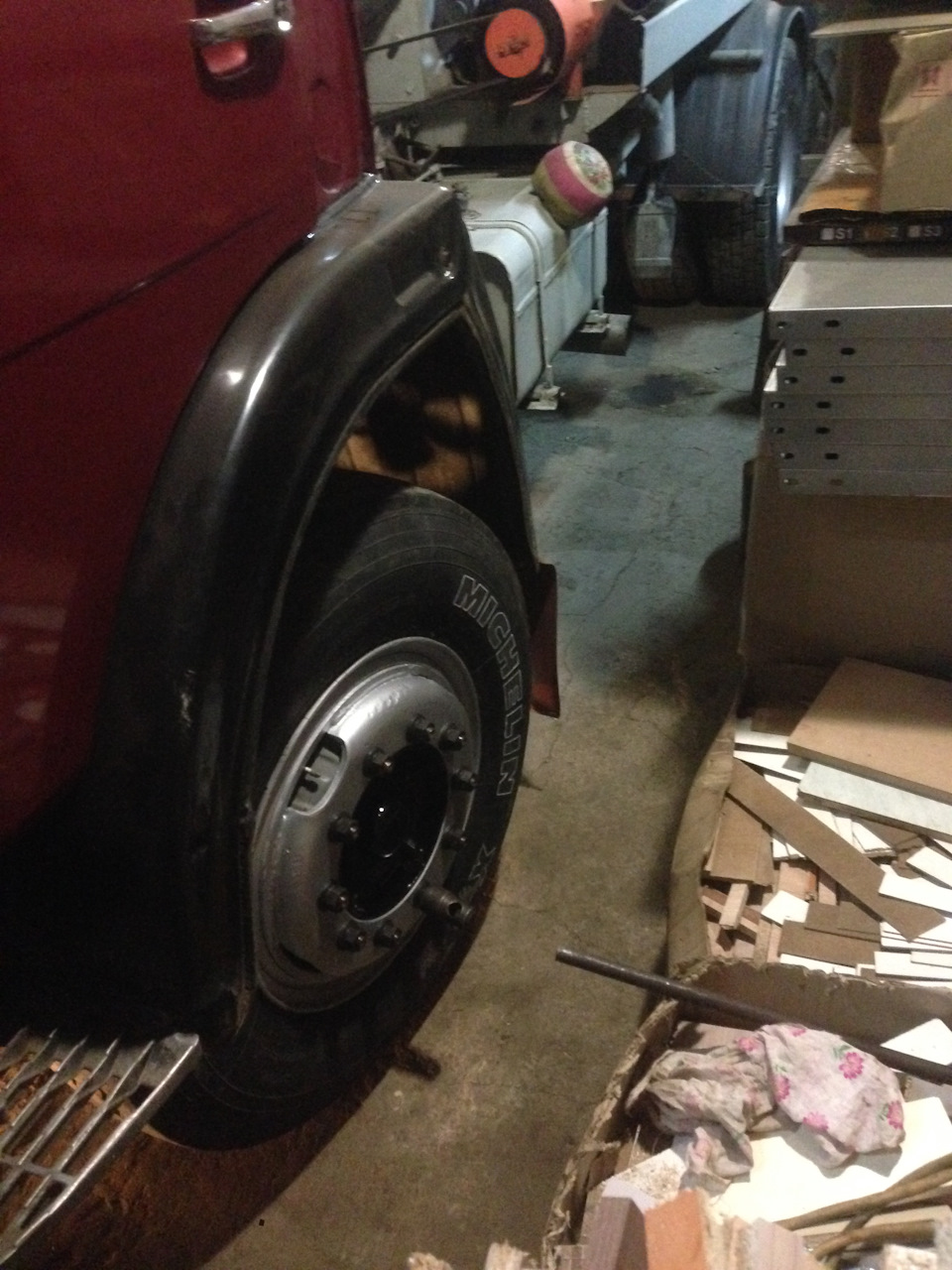 20 — КАМАЗ Золотарь