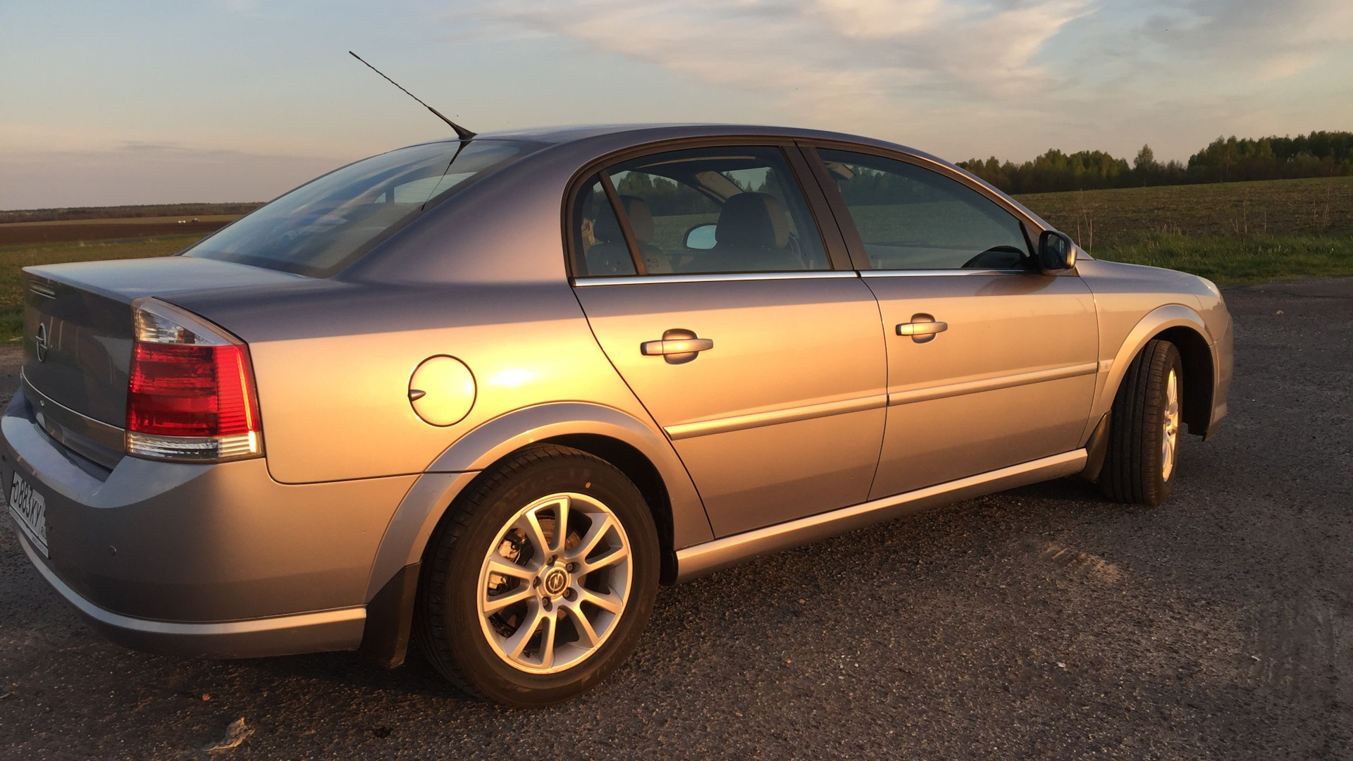 Продажа Opel Vectra C 2008 (бензин, МКПП) — с историей обслуживания —  DRIVE2.RU